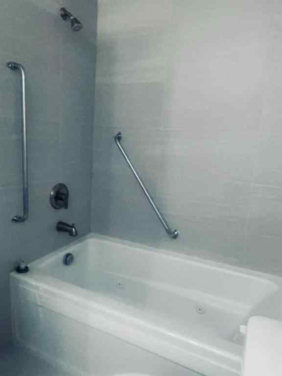 MLS® A2257943 - Unit #101 607 69 Avenue SW in Kingsland Calgary, Residential