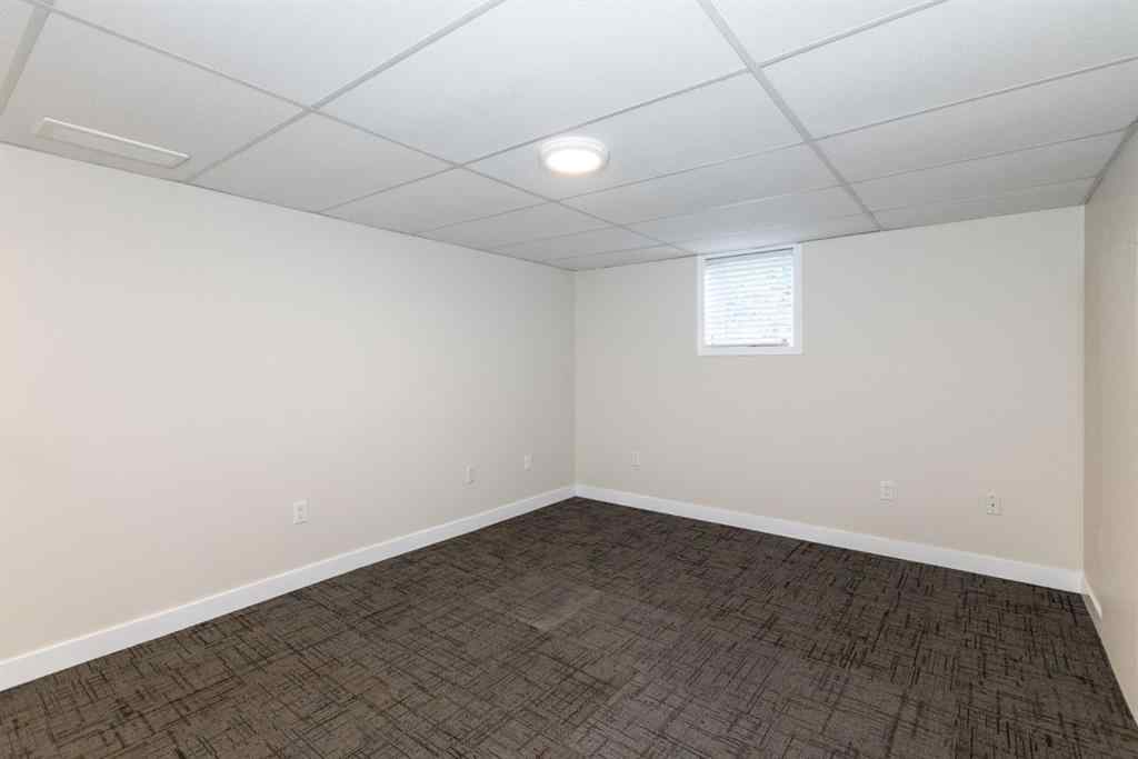 MLS® A2257947 - 4408 50 Avenue  in Central Innisfail Innisfail, Residential