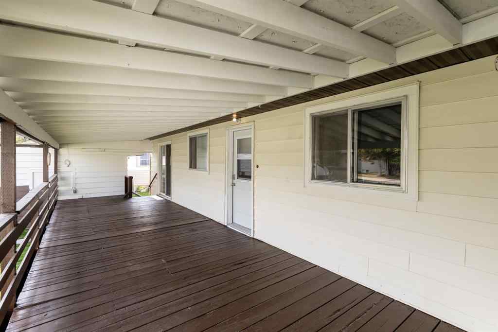 MLS® A2257947 - 4408 50 Avenue  in Central Innisfail Innisfail, Residential