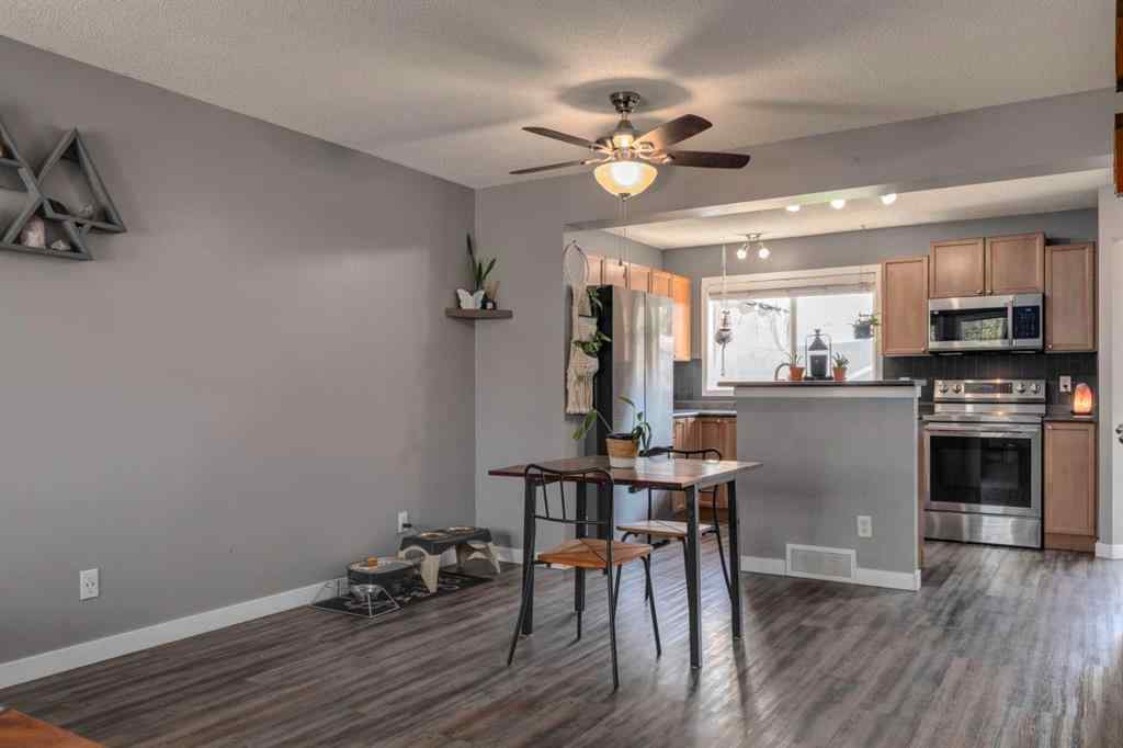 MLS® A2257948 - 370 Elgin View SE in McKenzie Towne Calgary, Residential