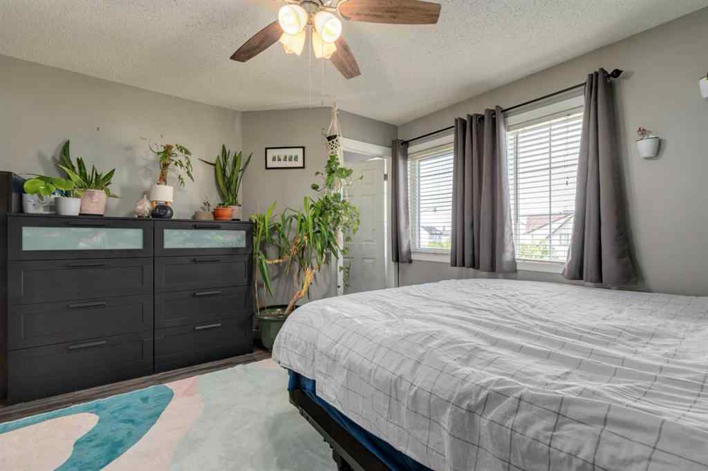 MLS® A2257948 - 370 Elgin View SE in McKenzie Towne Calgary, Residential