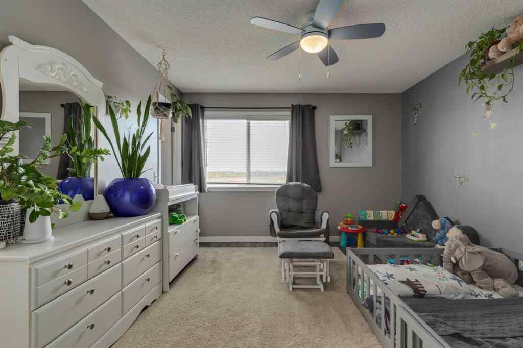 MLS® A2257948 - 370 Elgin View SE in McKenzie Towne Calgary, Residential