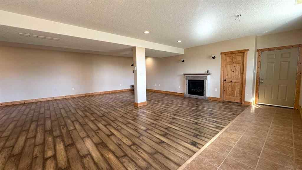 MLS® A2257949 - 445045 Rng Rd 45   in NONE Rural Wainwright No. 61, M.D. of, Residential