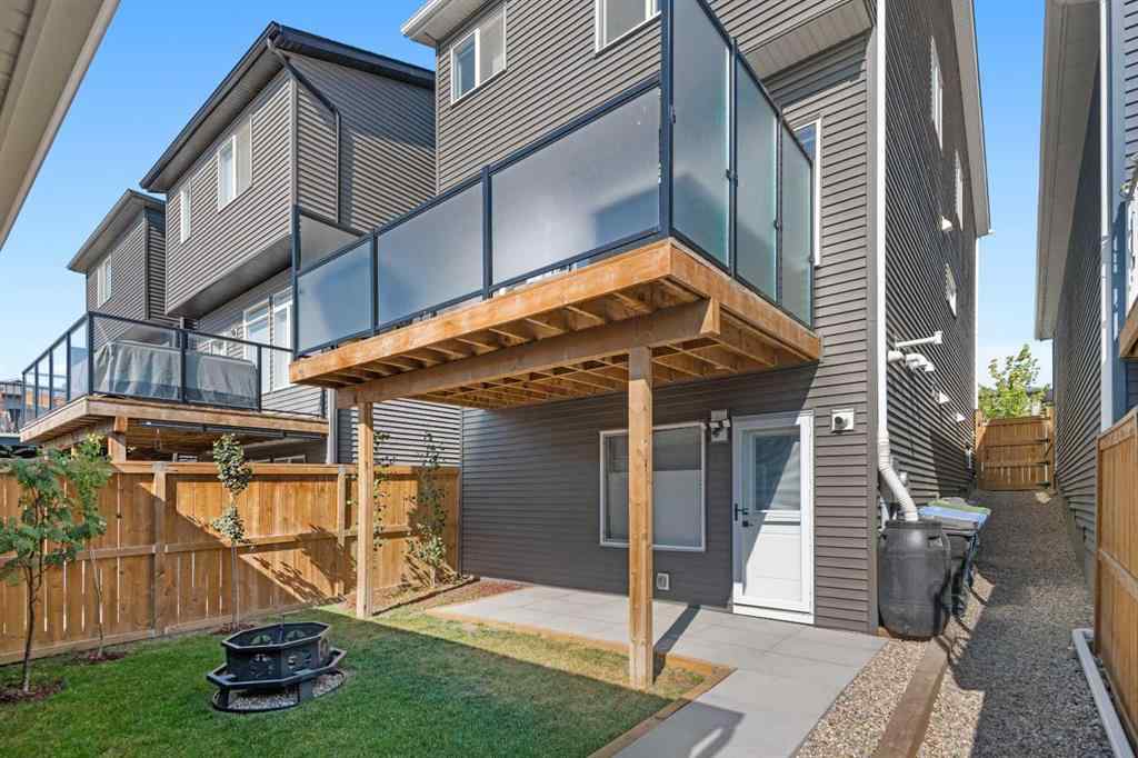 MLS® A2257950 - 117 Rochester Way NW in Haskayne Calgary, Residential