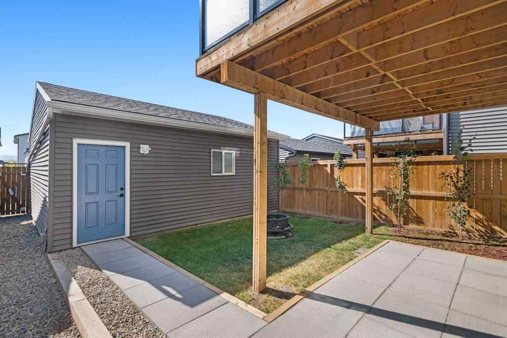 MLS® A2257950 - 117 Rochester Way NW in Haskayne Calgary, Residential