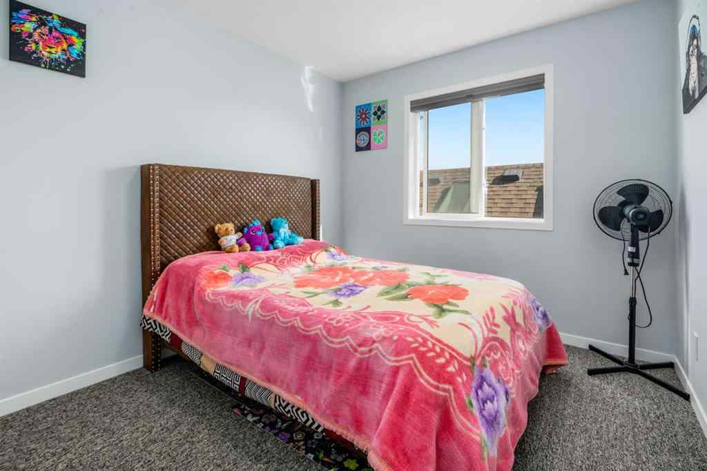 MLS® A2257950 - 117 Rochester Way NW in Haskayne Calgary, Residential
