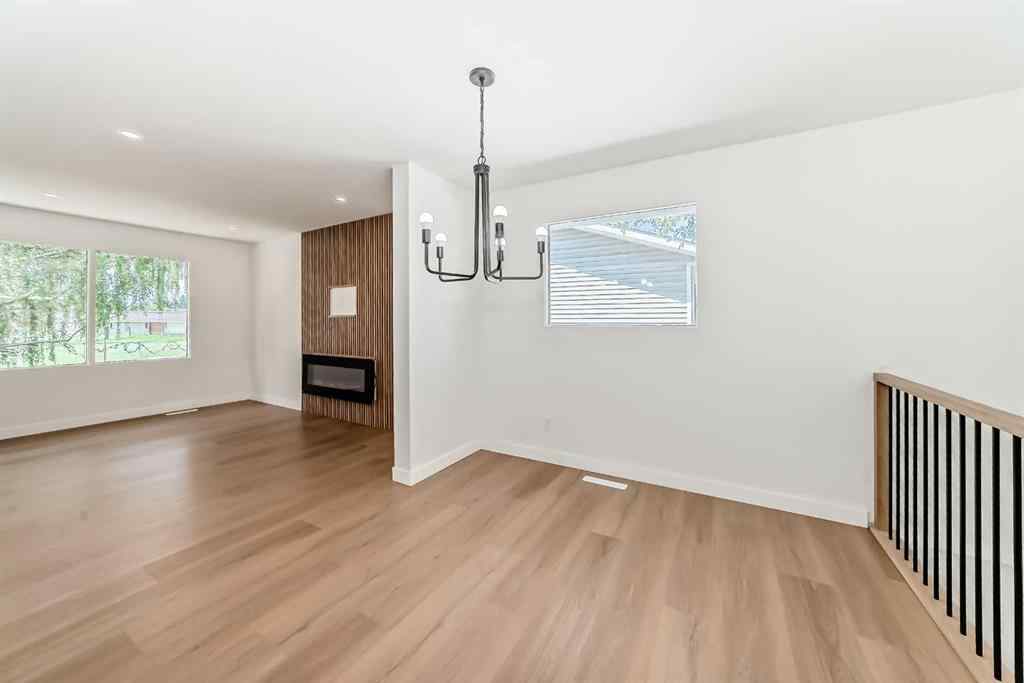 MLS® A2257951 - 4020 Varsity Drive NW in Varsity Calgary, Residential