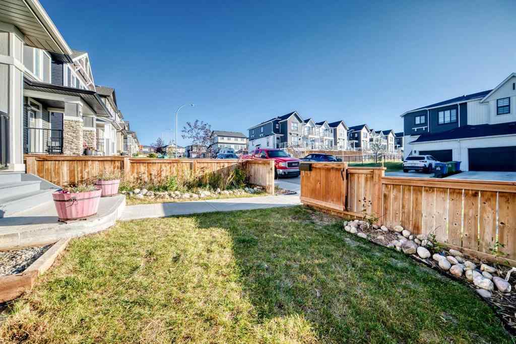 MLS® A2257954 - 23 Heritage Rise  in Heritage Hills Cochrane, Residential