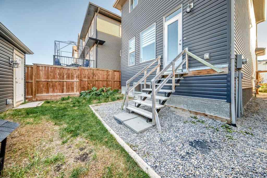 MLS® A2257954 - 23 Heritage Rise  in Heritage Hills Cochrane, Residential