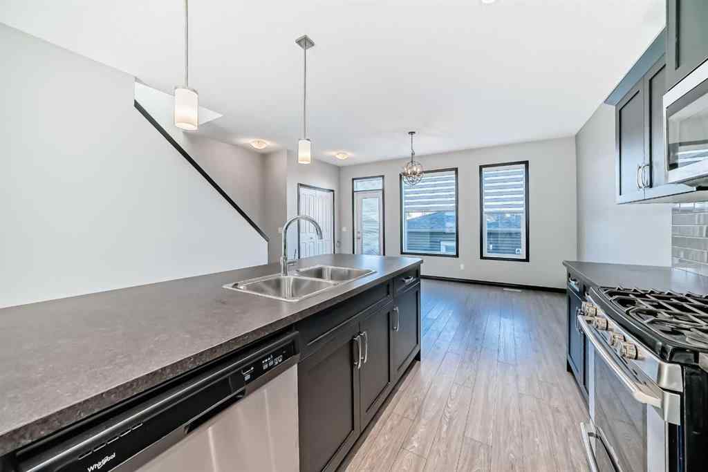 MLS® A2257954 - 23 Heritage Rise  in Heritage Hills Cochrane, Residential