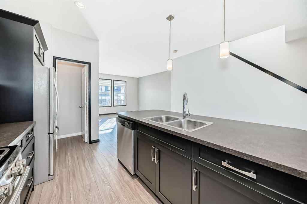 MLS® A2257954 - 23 Heritage Rise  in Heritage Hills Cochrane, Residential