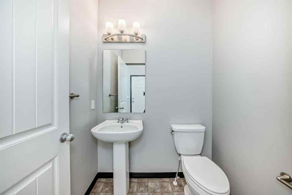 MLS® A2257954 - 23 Heritage Rise  in Heritage Hills Cochrane, Residential