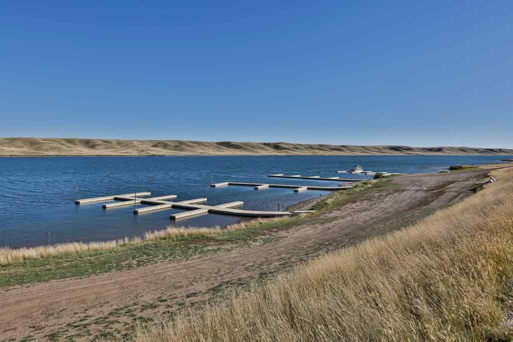 MLS® A2257958 - 18 King Fisher Lane  in Lake McGregor Country Estates Rural Vulcan County, Residential