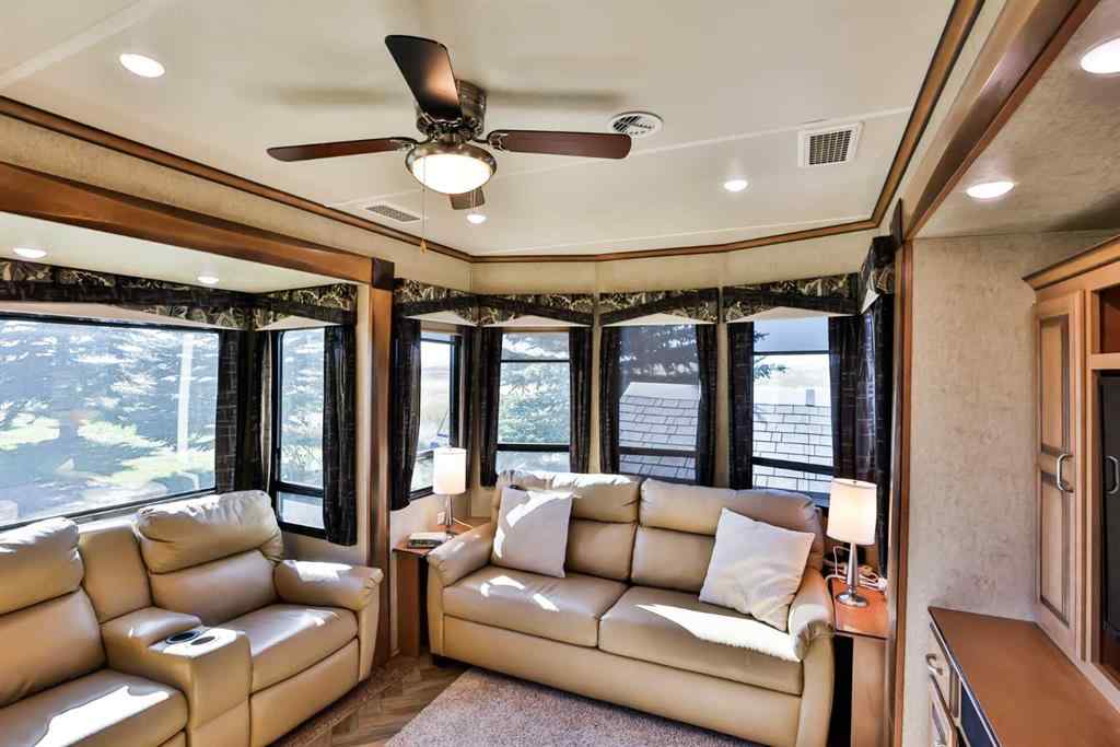 MLS® A2257958 - 18 King Fisher Lane  in Lake McGregor Country Estates Rural Vulcan County, Residential