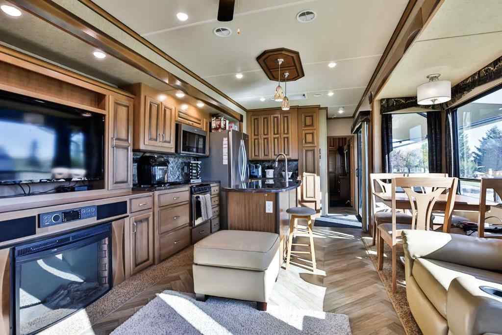 MLS® A2257958 - 18 King Fisher Lane  in Lake McGregor Country Estates Rural Vulcan County, Residential