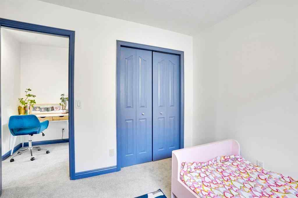 MLS® A2257961 - 204 Covehaven Gardens NE in Coventry Hills Calgary, Residential