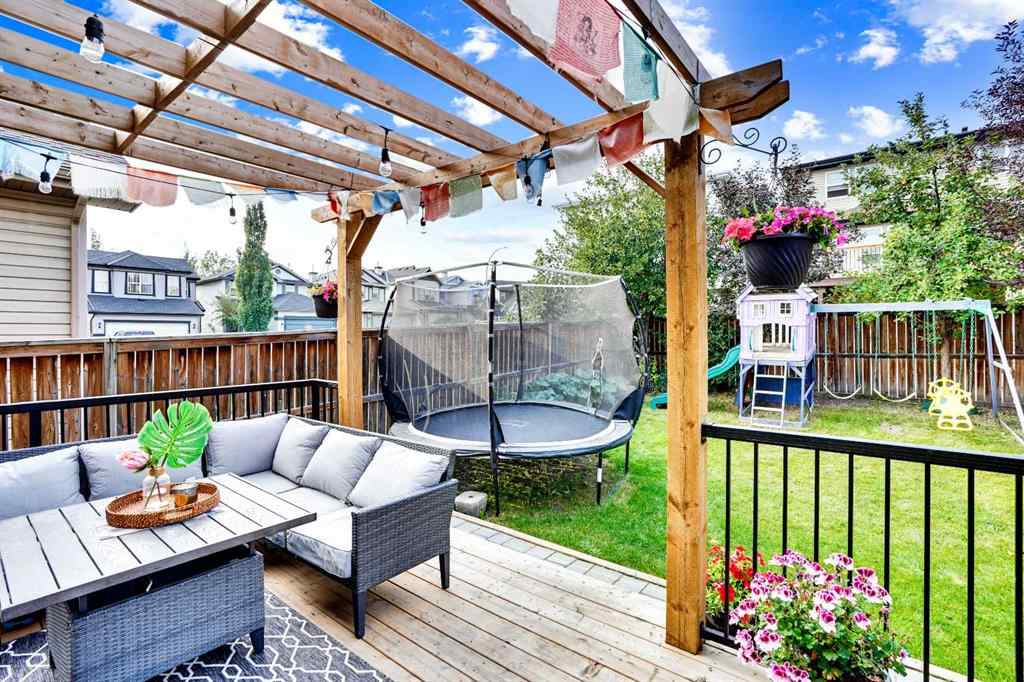 MLS® A2257961 - 204 Covehaven Gardens NE in Coventry Hills Calgary, Residential