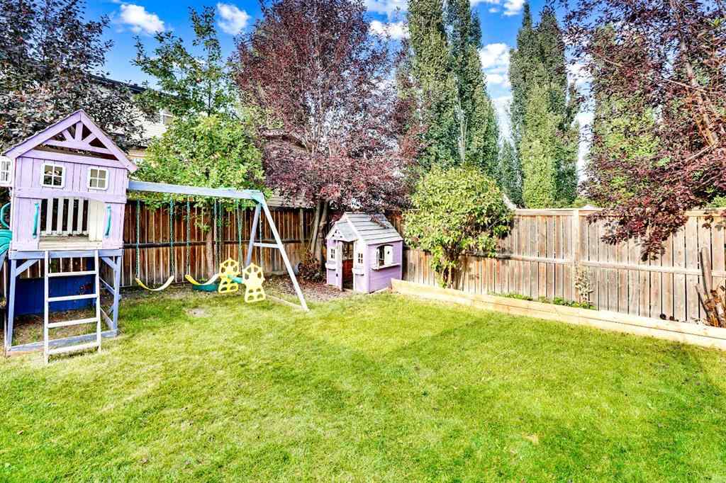 MLS® A2257961 - 204 Covehaven Gardens NE in Coventry Hills Calgary, Residential