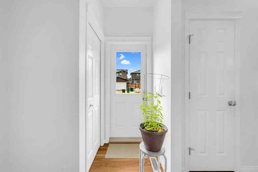 MLS® A2257962 - 35 Savanna Parade NE in Saddle Ridge Calgary, Residential