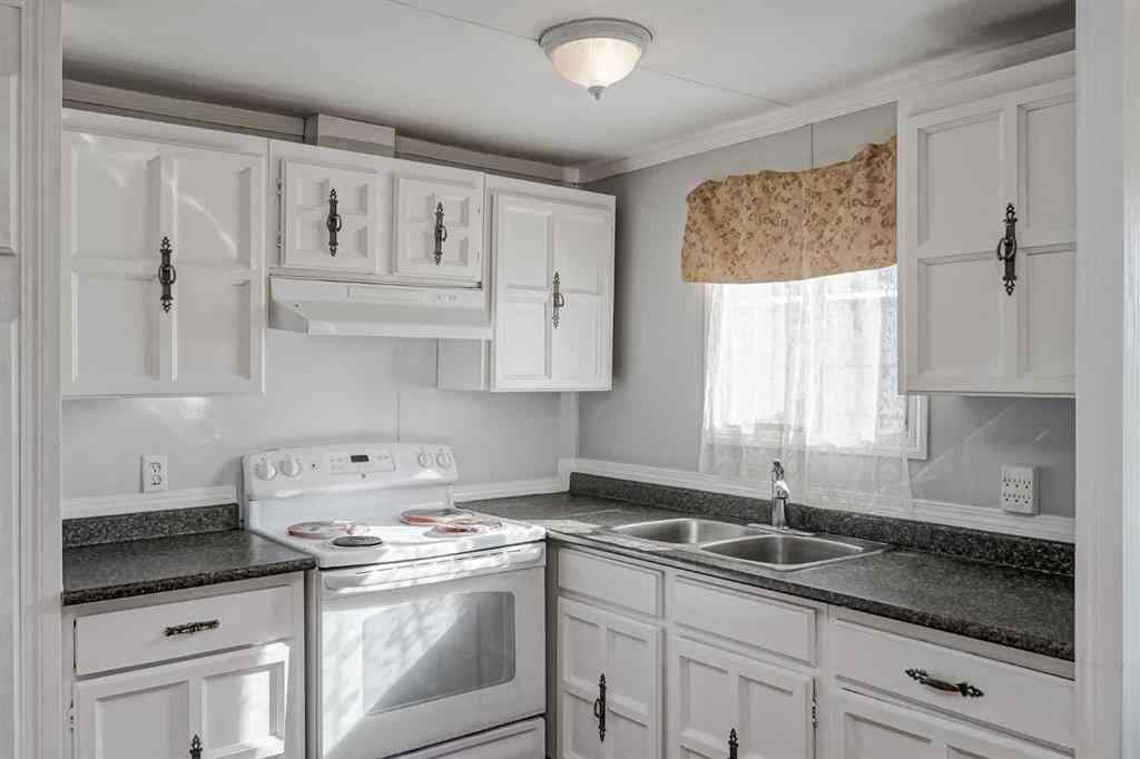 MLS® A2257966 - Unit #323 6220 17 Avenue SE in Red Carpet Calgary, Mobile