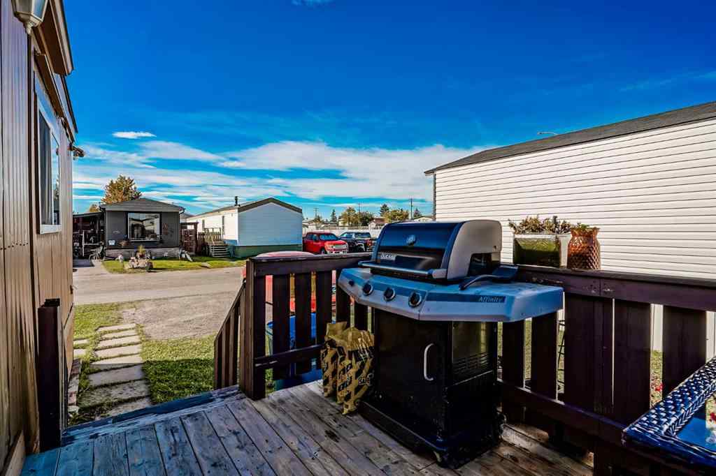 MLS® A2257966 - Unit #323 6220 17 Avenue SE in Red Carpet Calgary, Mobile