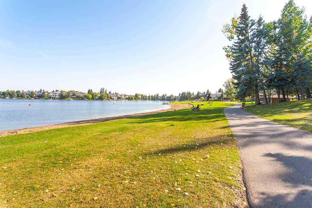 MLS® A2257970 - 116 Sundown Way SE in Sundance Calgary, Residential