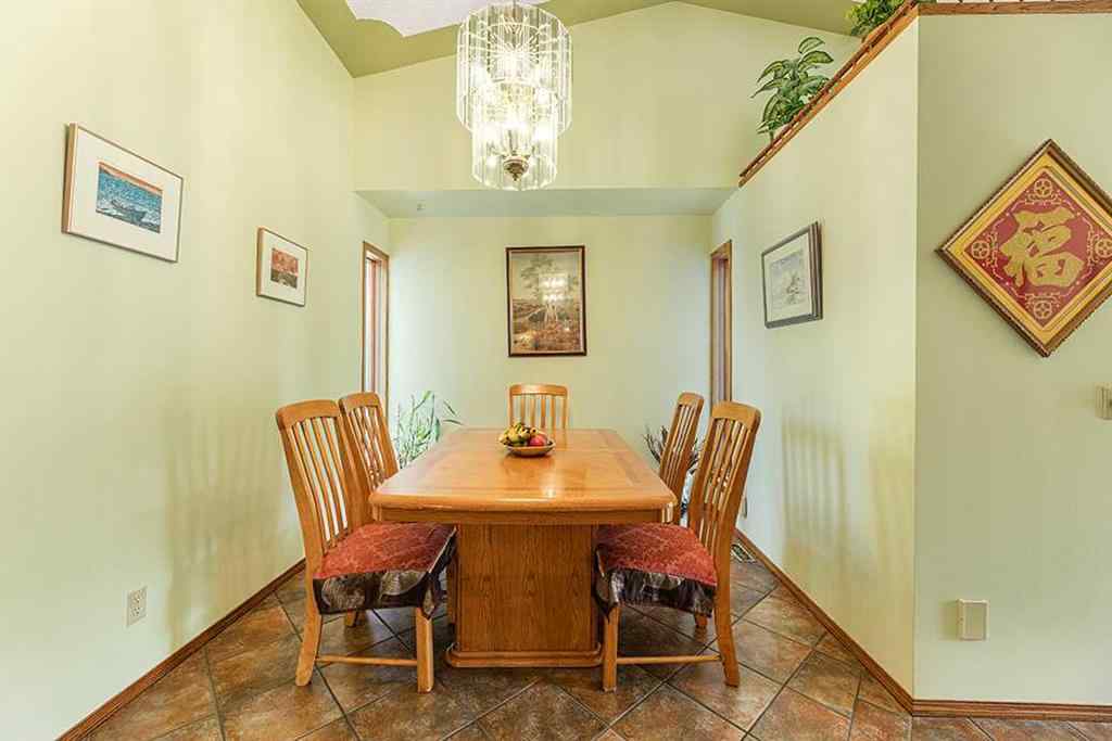 MLS® A2257970 - 116 Sundown Way SE in Sundance Calgary, Residential