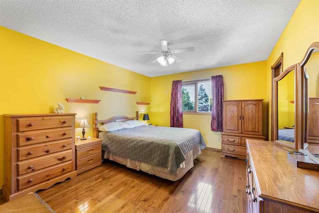 MLS® A2257970 - 116 Sundown Way SE in Sundance Calgary, Residential