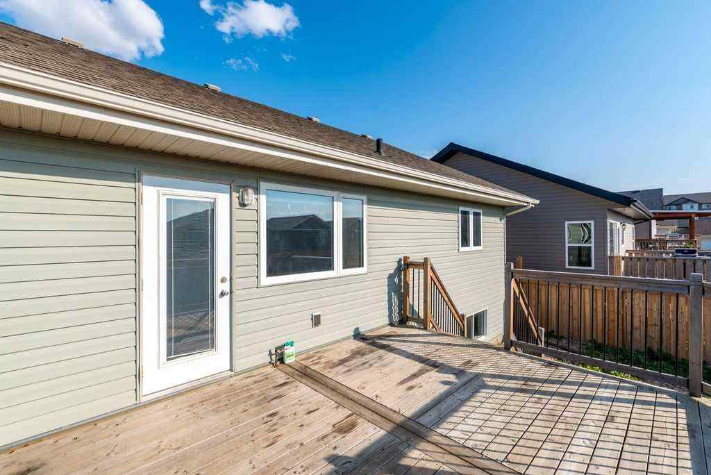 MLS® A2257976 - 3806 41 Avenue  in Larsen Grove Lloydminster, Residential