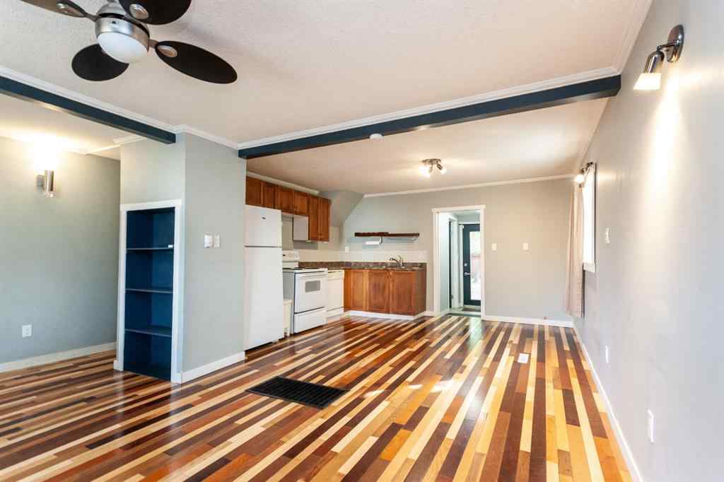 MLS® A2257977 - 827 7 Street SE in SE Hill Medicine Hat, Residential