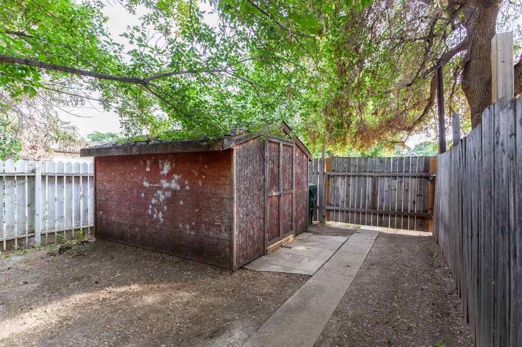 MLS® A2257977 - 827 7 Street SE in SE Hill Medicine Hat, Residential