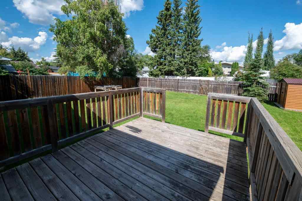 MLS® A2257981 - 19 Sherwood Crescent  in Sunnybrook Red Deer, Residential
