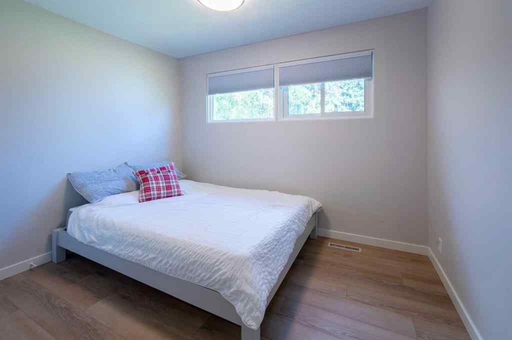 MLS® A2257981 - 19 Sherwood Crescent  in Sunnybrook Red Deer, Residential