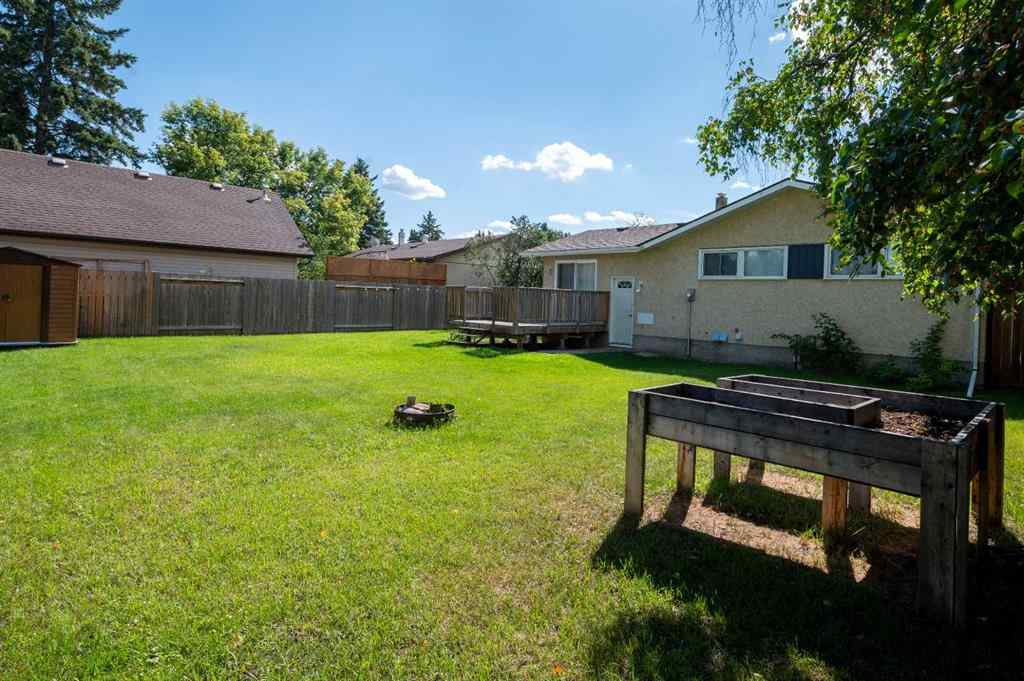 MLS® A2257981 - 19 Sherwood Crescent  in Sunnybrook Red Deer, Residential