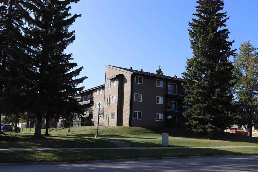 MLS® A2257984 - Unit #201A 5611 10 Avenue   in NONE Edson, Residential