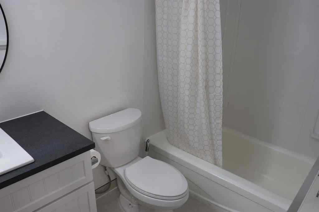 MLS® A2257984 - Unit #201A 5611 10 Avenue   in NONE Edson, Residential