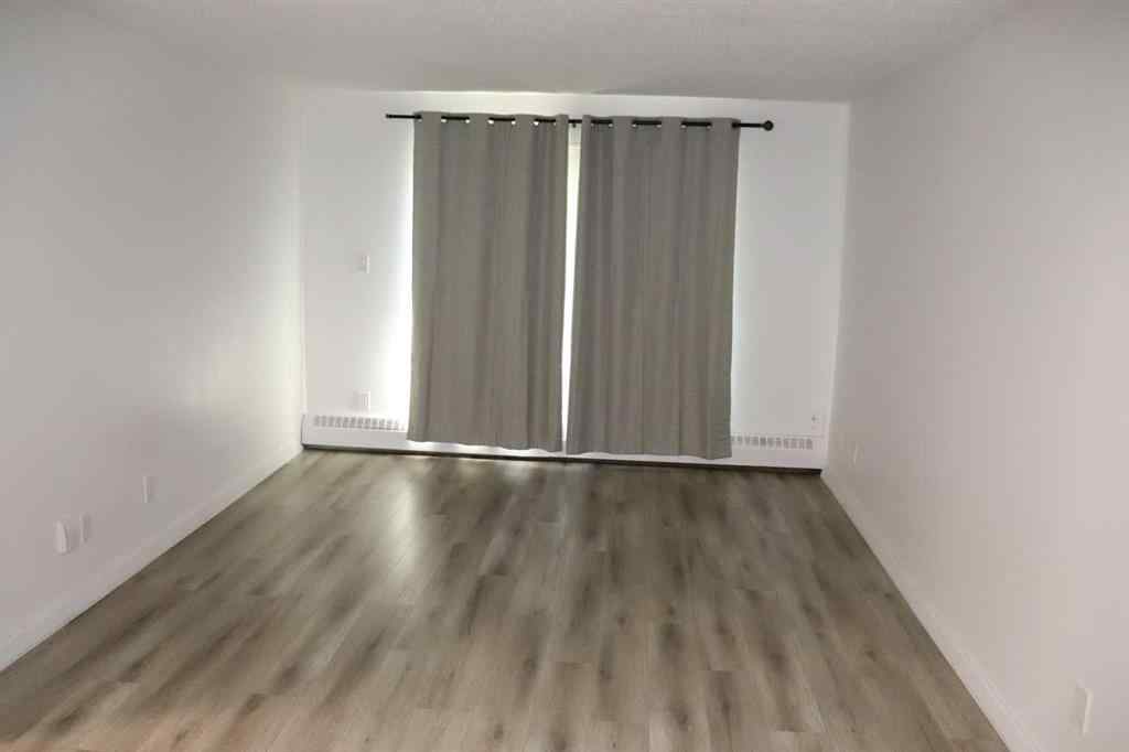 MLS® A2257984 - Unit #201A 5611 10 Avenue   in NONE Edson, Residential