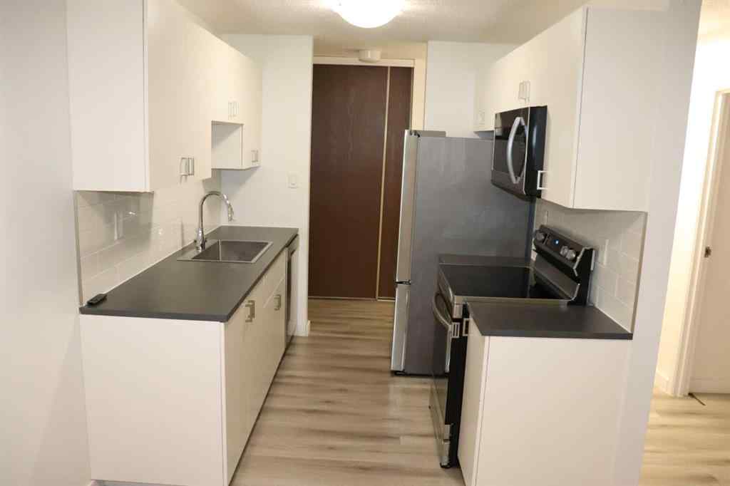 MLS® A2257984 - Unit #201A 5611 10 Avenue   in NONE Edson, Residential