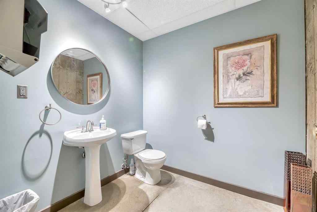 MLS® A2257986 - 902 9th Avenue SW in Downtown Commercial Core Calgary, Commercial