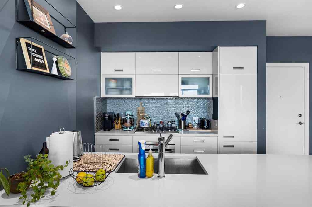 MLS® A2257988 - Unit #406 2505 17 Avenue SW in Richmond Calgary, Residential