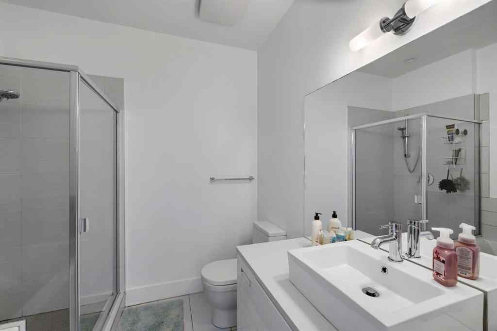 MLS® A2257988 - Unit #406 2505 17 Avenue SW in Richmond Calgary, Residential