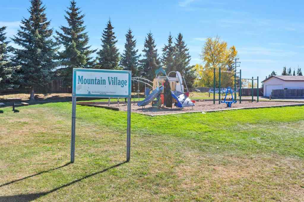 MLS® A2257989 - 4536 44 Avenue Close  in Rocky Mtn House Rocky Mountain House, Residential