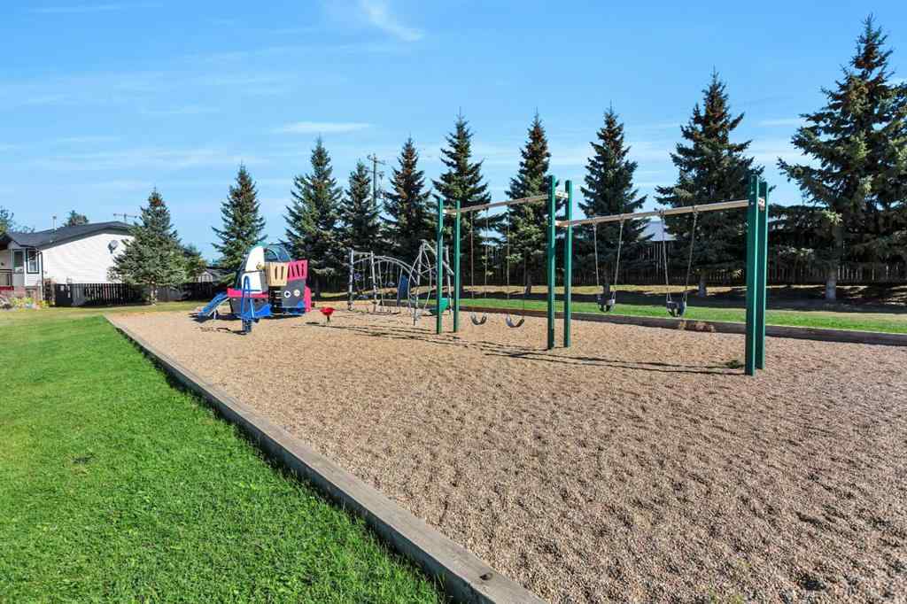 MLS® A2257989 - 4536 44 Avenue Close  in Rocky Mtn House Rocky Mountain House, Residential