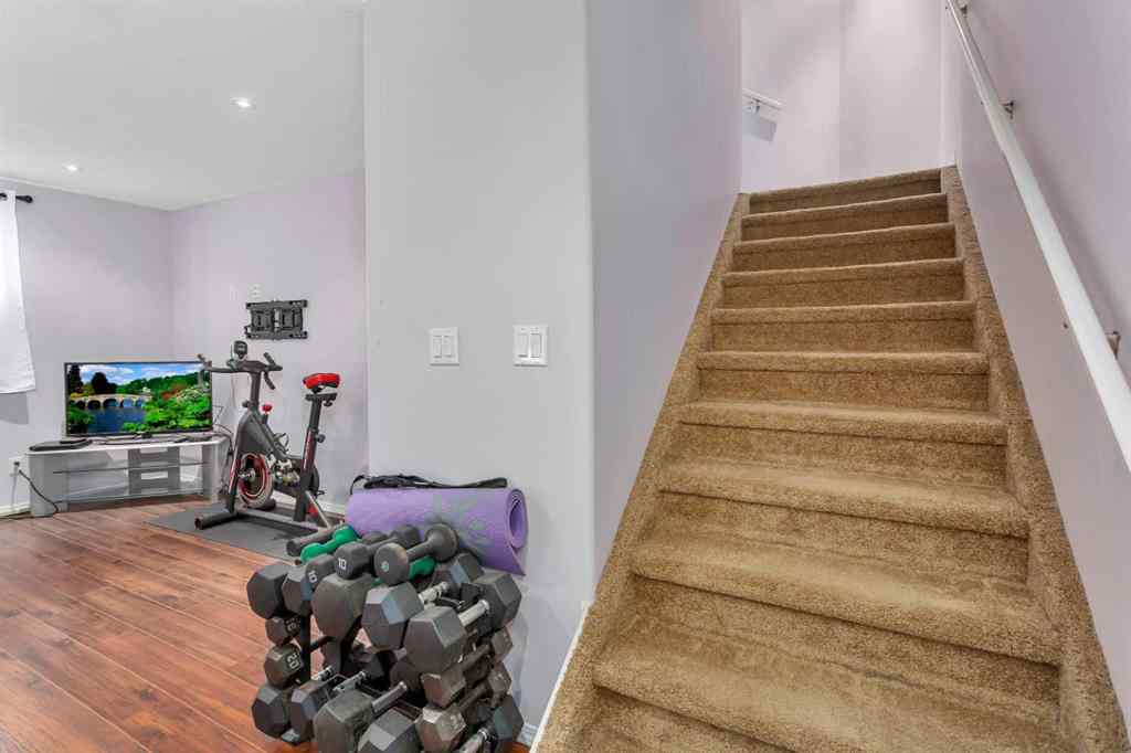 MLS® A2257989 - 4536 44 Avenue Close  in Rocky Mtn House Rocky Mountain House, Residential