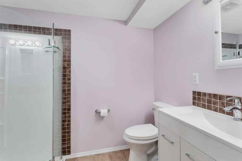 MLS® A2257989 - 4536 44 Avenue Close  in Rocky Mtn House Rocky Mountain House, Residential