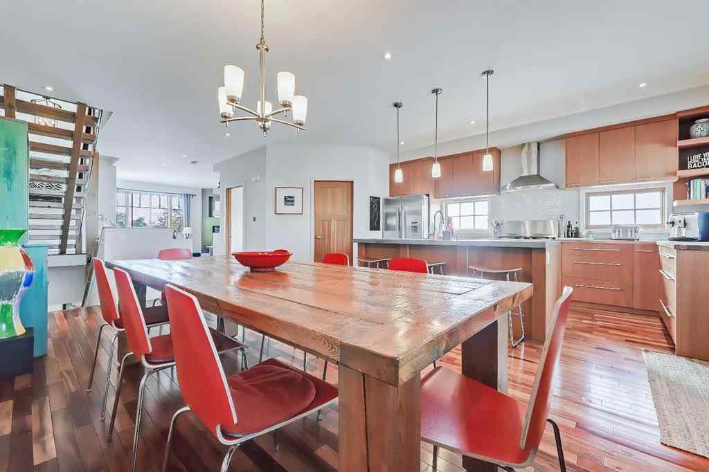 MLS® A2257991 - 933 29 Street NW in Parkdale Calgary, Residential