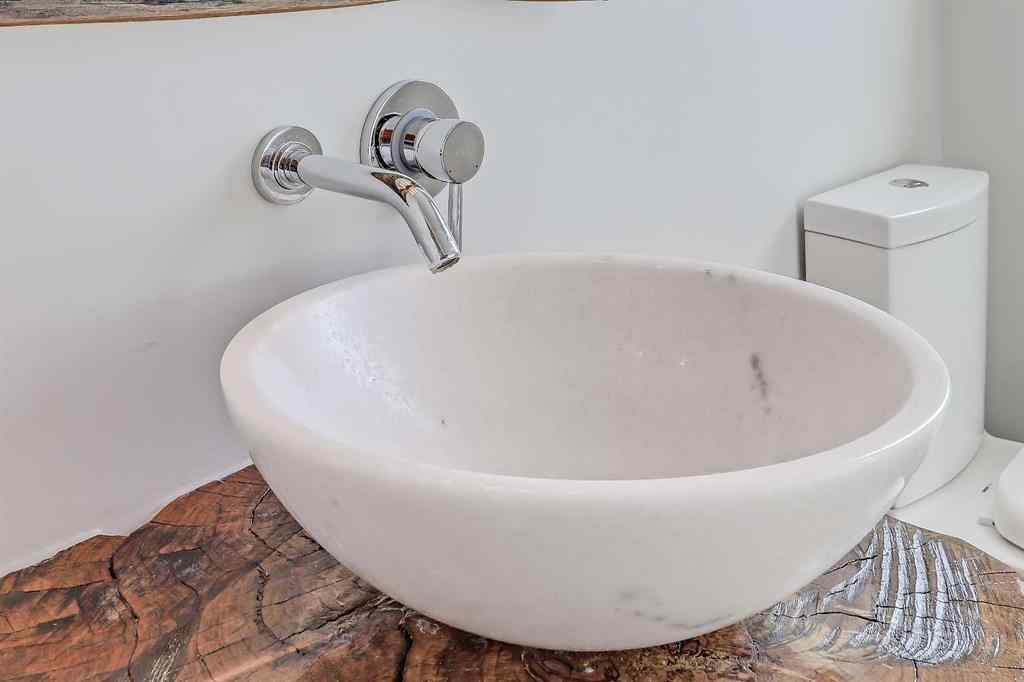 MLS® A2257991 - 933 29 Street NW in Parkdale Calgary, Residential