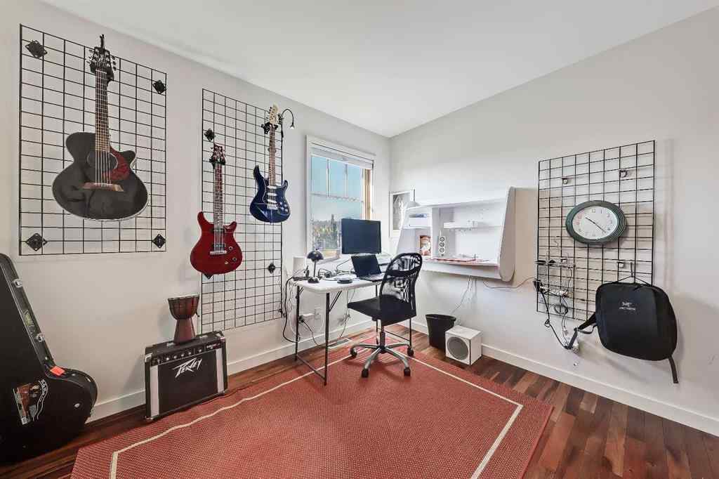 MLS® A2257991 - 933 29 Street NW in Parkdale Calgary, Residential
