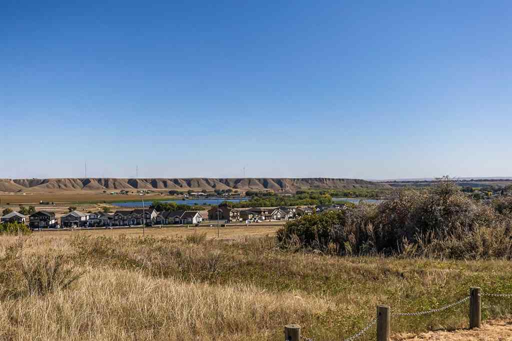 MLS® A2257992 - Unit #403 19 Terrace View NE in Terrace Medicine Hat, Residential
