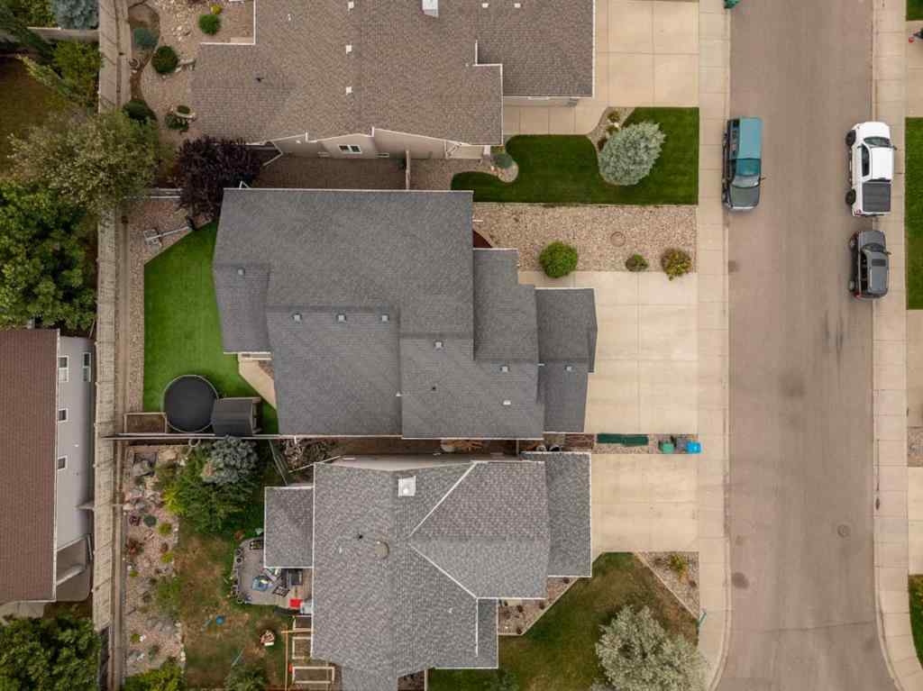 MLS® A2258003 - 605 Couleecreek Place S in Southgate Lethbridge, Residential